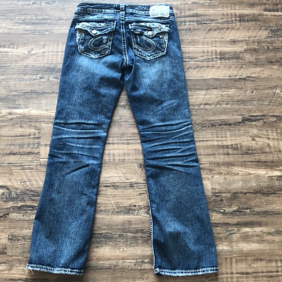 Silver Tuesday low bootcut 26/28” distressed jeans - Picture 12 of 16